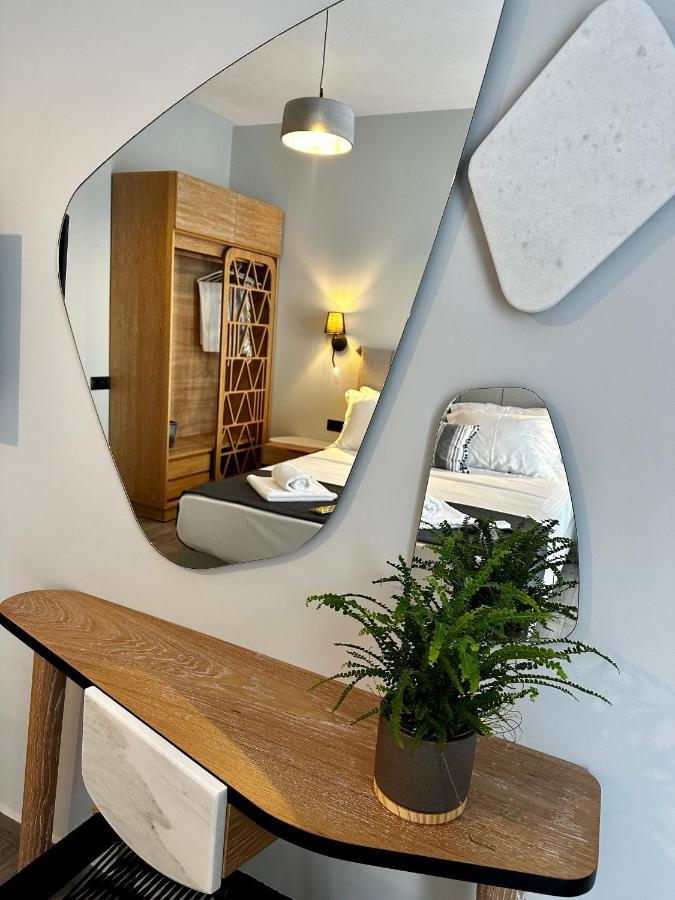 Thea Comfy Living Aparthotel Nea Vrasna Ngoại thất bức ảnh